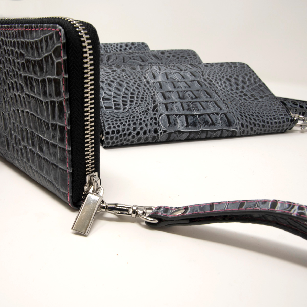 Ladies Antique Mock Croc Clutch - Shadow